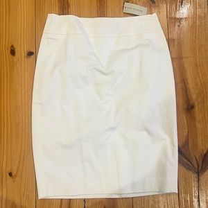 White Pencil Skirt Ann Taylor - Size 0